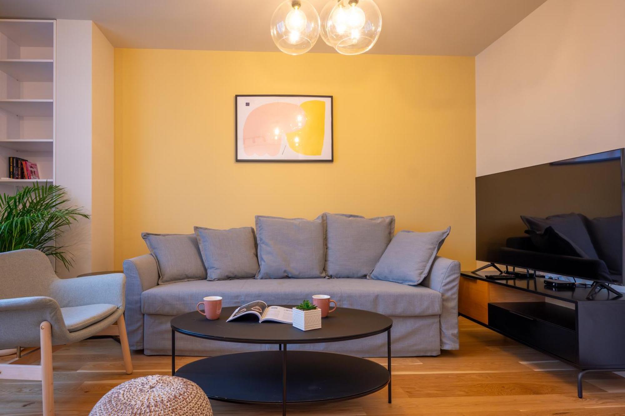 Design 1Bdr Apartment Near City Center Sofia Extérieur photo